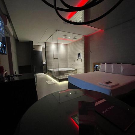 Motel Dubai Bh (Adults Only) 벨루오리존치 외부 사진