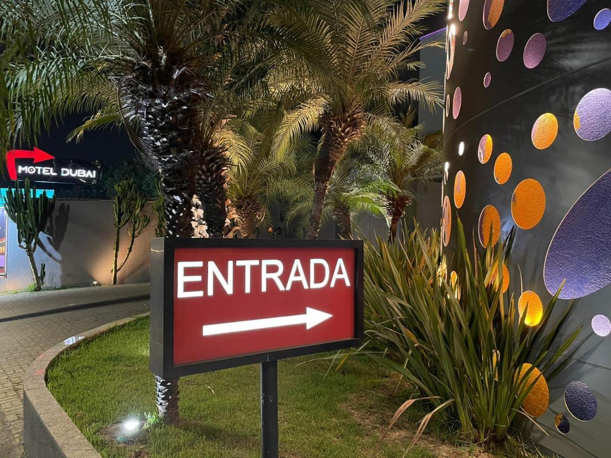 Motel Dubai Bh (Adults Only) 벨루오리존치 외부 사진