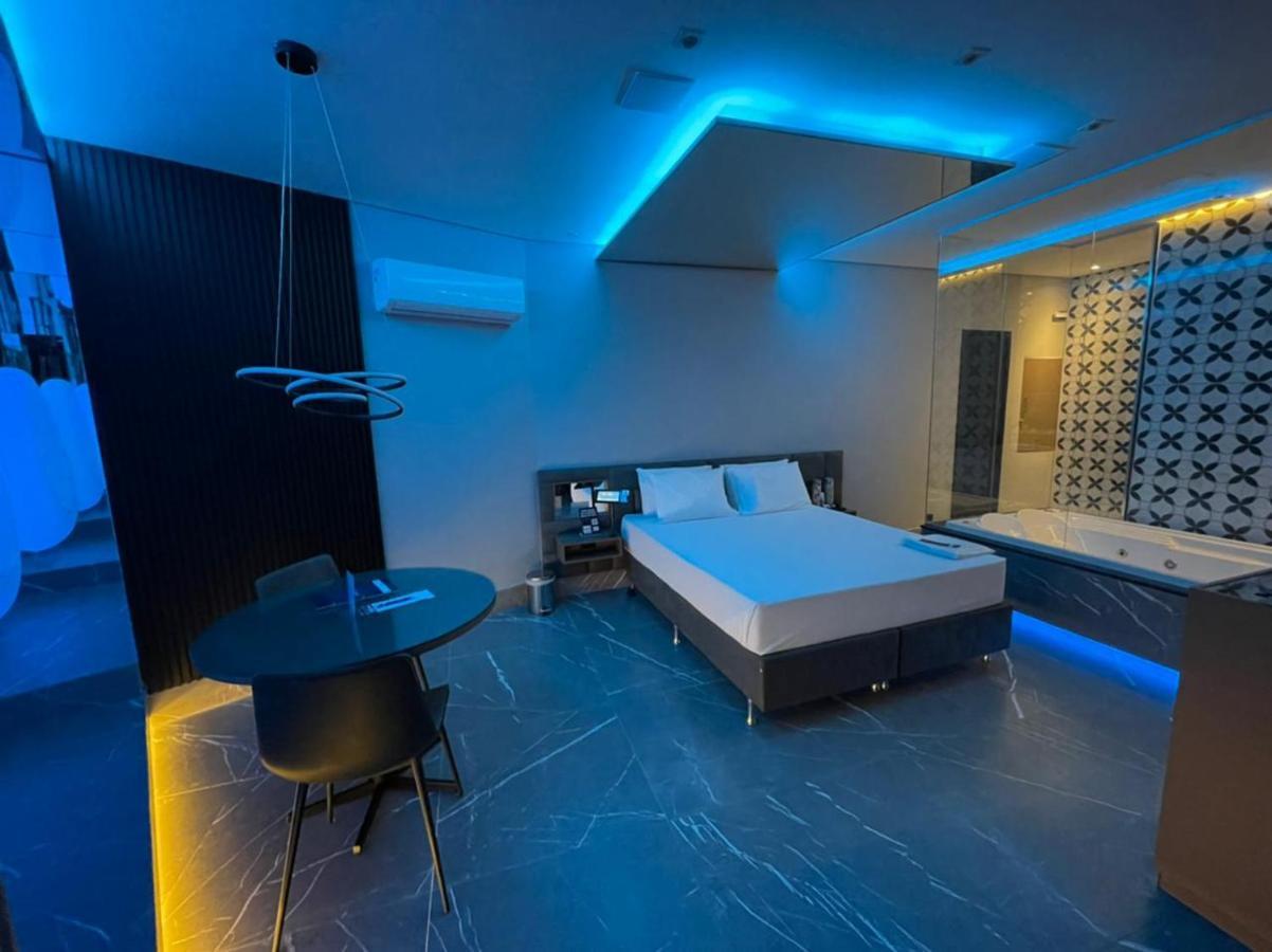 Motel Dubai Bh (Adults Only) 벨루오리존치 외부 사진