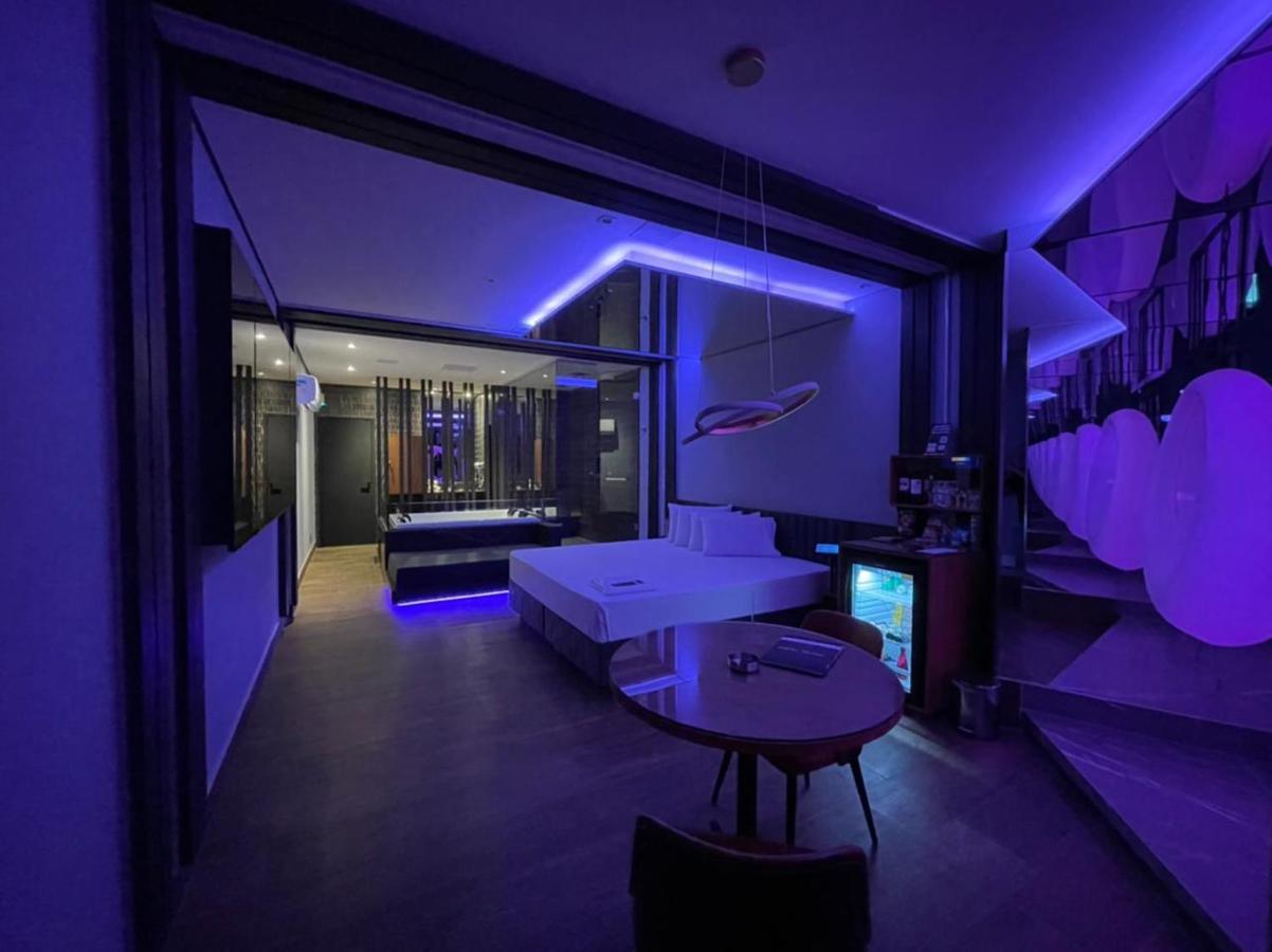 Motel Dubai Bh (Adults Only) 벨루오리존치 외부 사진