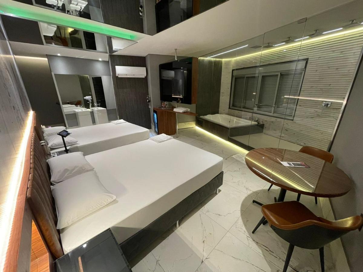 Motel Dubai Bh (Adults Only) 벨루오리존치 외부 사진