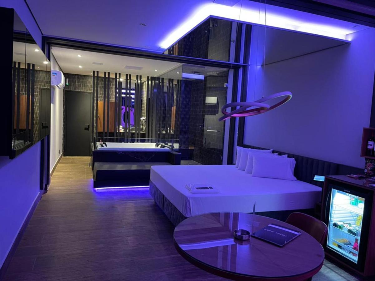Motel Dubai Bh (Adults Only) 벨루오리존치 외부 사진