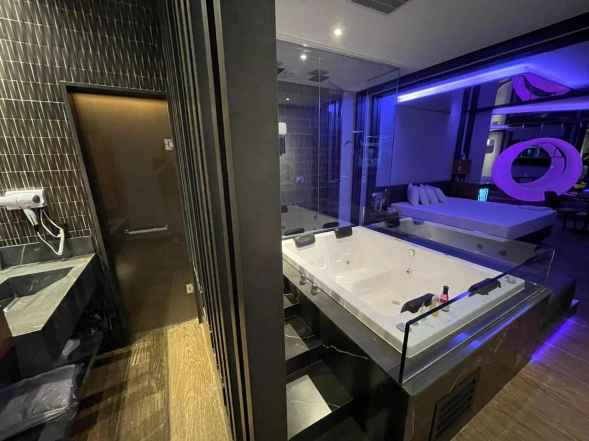 Motel Dubai Bh (Adults Only) 벨루오리존치 외부 사진