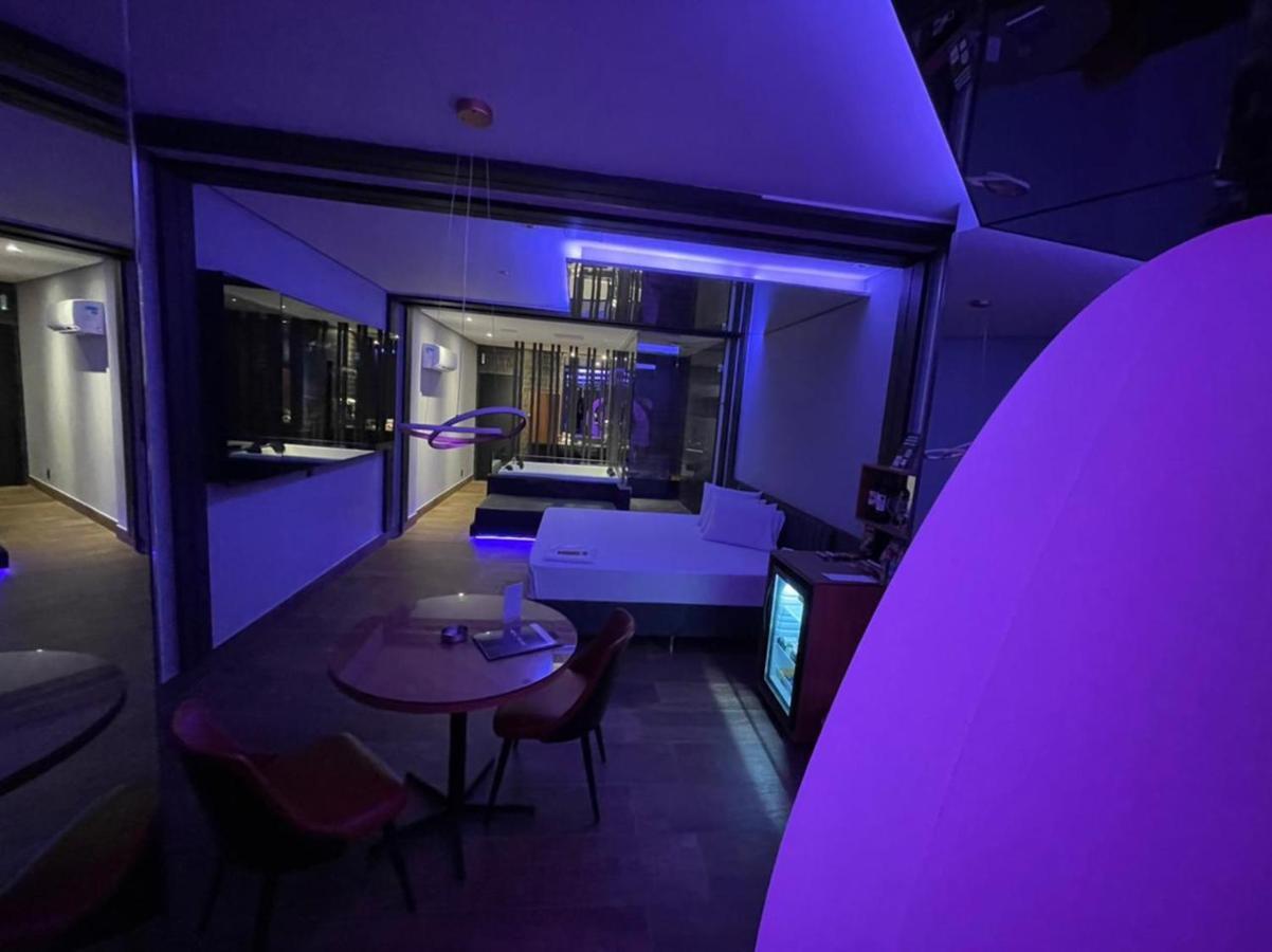 Motel Dubai Bh (Adults Only) 벨루오리존치 외부 사진